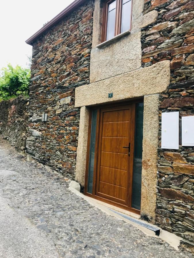 Вилла "Casa Do Avo Armindo" Mountain Experience Вила-Реал Экстерьер фото